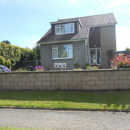 Rose Villa Bed And Breakfast Forfar Eksteriør bilde