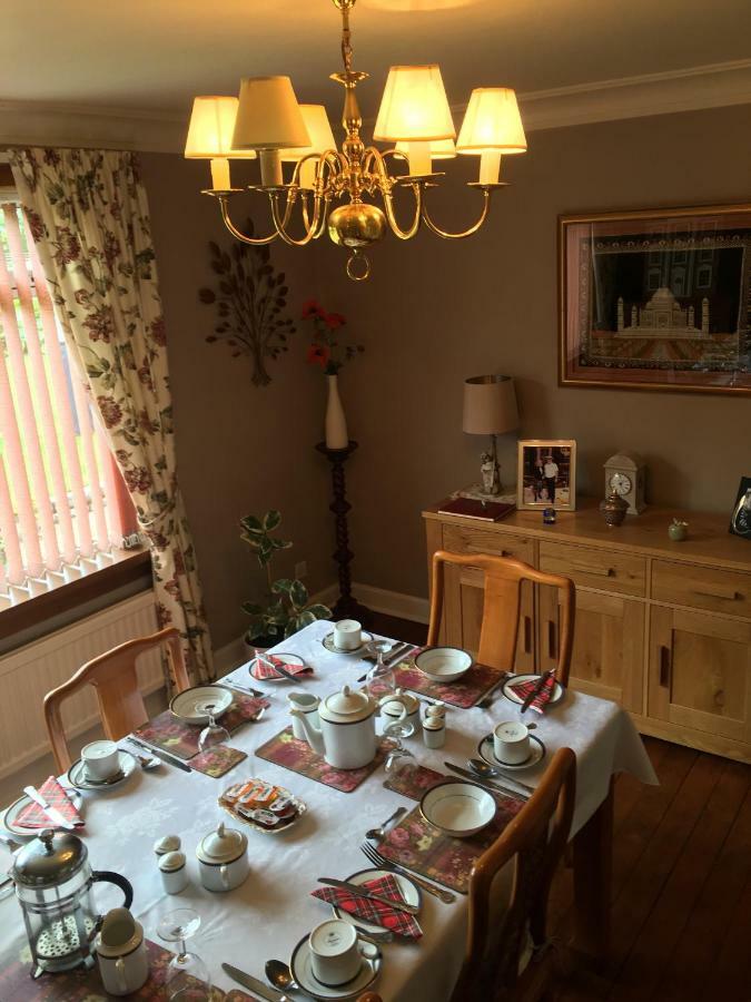 Rose Villa Bed And Breakfast Forfar Eksteriør bilde