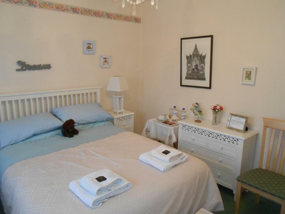 Rose Villa Bed And Breakfast Forfar Eksteriør bilde